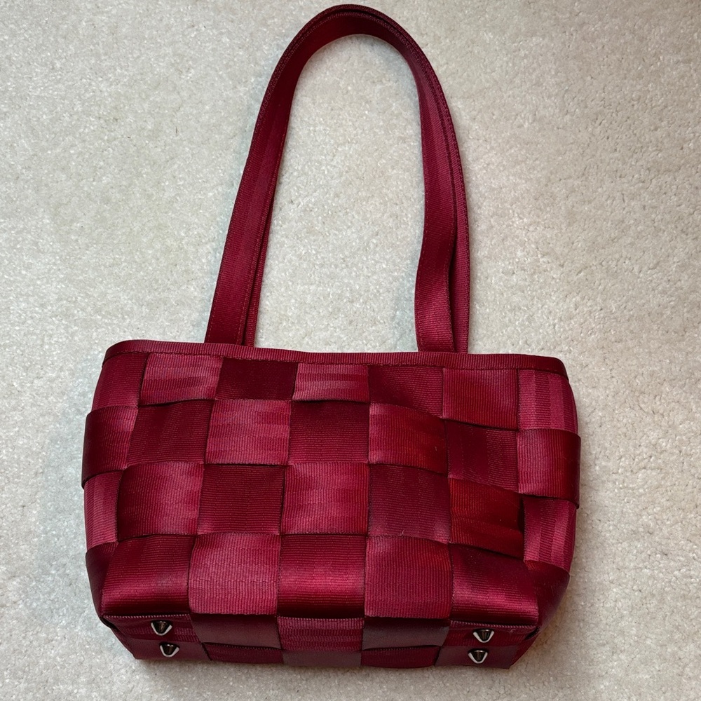 Seatbelt bag